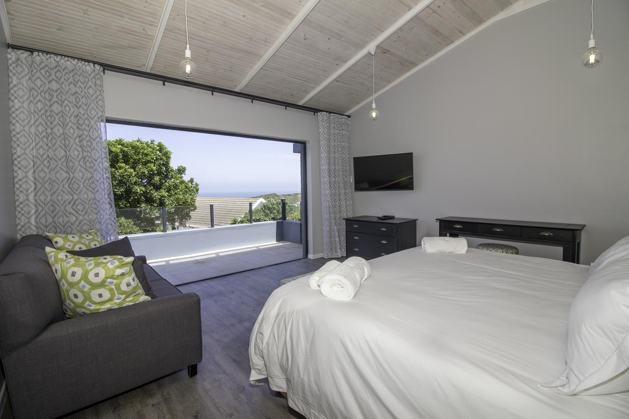 Sky Blue Guest House Кентон-он-Си Экстерьер фото